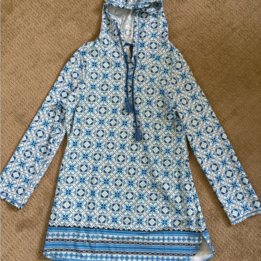 Blue and White Geometric Swim Coverup with Long Sleeves